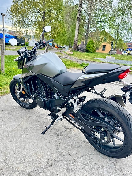 Honda CB 750 Hornet 11 of 11