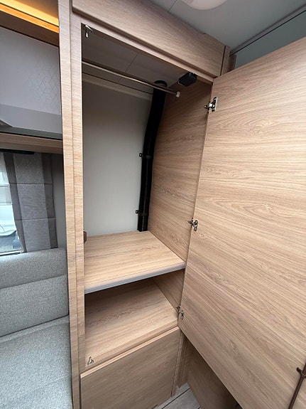 Knaus 60 Years Edition Sundwind 650 PEB 21 of 30