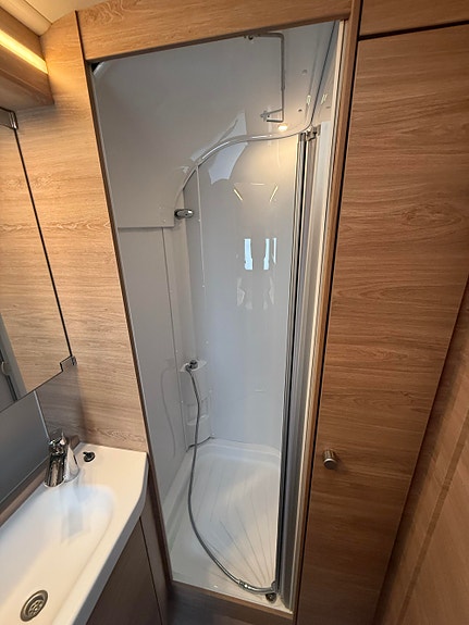 Knaus 60 Years Edition Sundwind 650 PEB 30 of 30