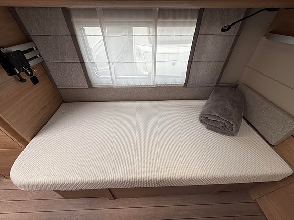 Knaus 60 Years Edition Sundwind 650 PEB 25 of 30