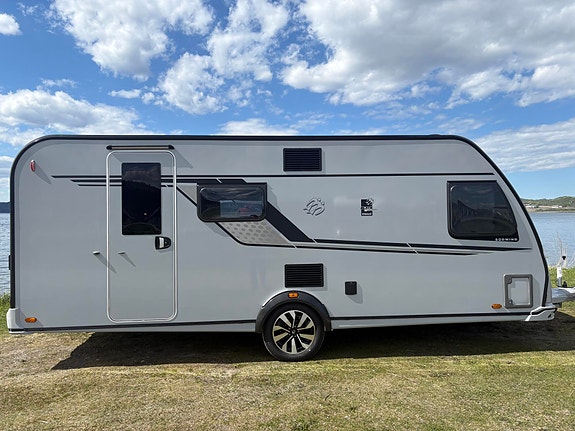 Knaus SÜDWIND BLACK SELECTION 540FDK 2 KØYER / ROSMI DUSJ / STILRENT / ALUFELG! 6 of 27