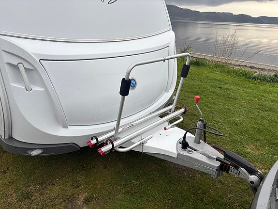 Knaus 500FU 50 Years SYKKELSTATIV / TRUMA / TV / ROMSLIG KJØREVOGN !! 2 of 19