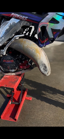 Honda CR125R 3 of 9