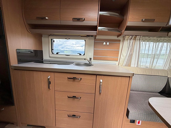 Knaus Sport 750, Køyer bak, Alde, Sykkelstativ++ 9 of 17