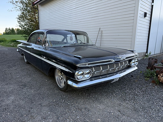 Chevrolet Bel Air 4 of 15