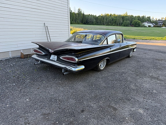 Chevrolet Bel Air 7 of 15
