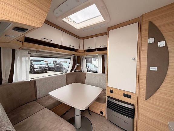 Dethleffs CAMPER 550 TK TRUMA / ROMSLIG / 2 ENKLE SENGER / 5 of 16