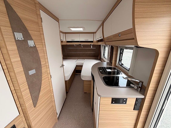 Dethleffs CAMPER 550 TK TRUMA / ROMSLIG / 2 ENKLE SENGER / 6 of 16