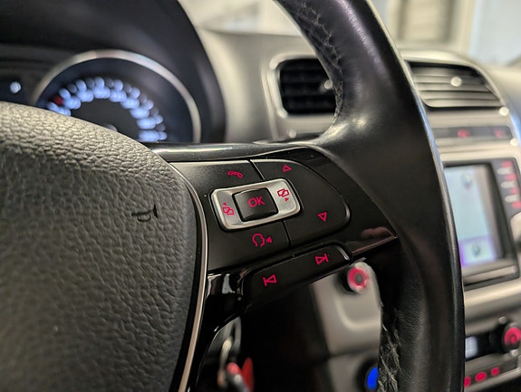Volkswagen Polo 28 of 30