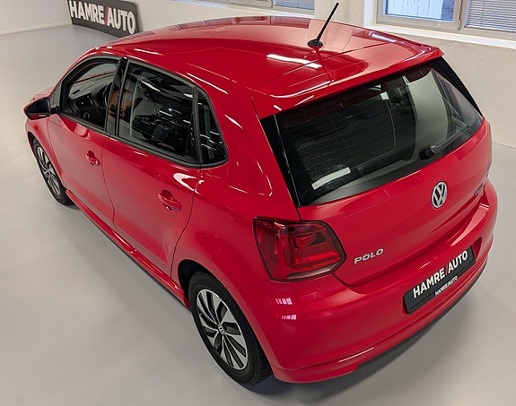 Volkswagen Polo 14 of 30