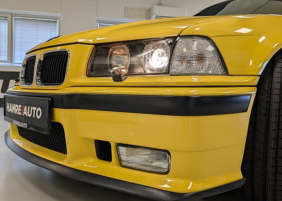 BMW M3 6 of 30