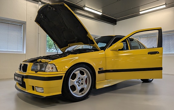 BMW M3 3 of 30