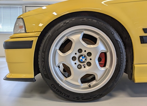 BMW M3 9 of 30
