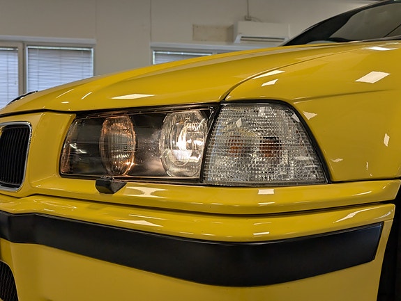 BMW M3 7 of 30