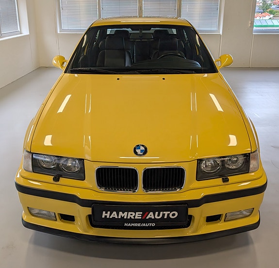 BMW M3 10 of 30