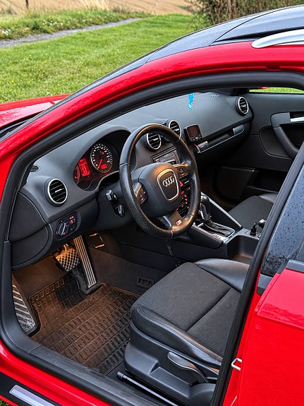 Audi A3 2 of 8
