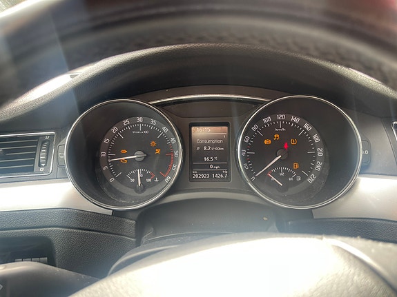 Skoda Superb 3 of 4