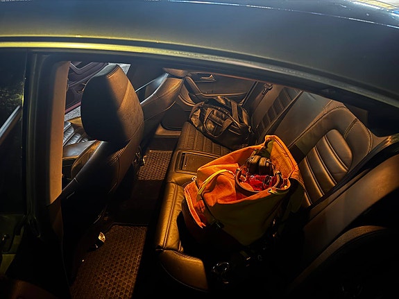 Volkswagen Passat CC 11 of 23