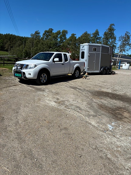 Nissan Navara 2 of 10