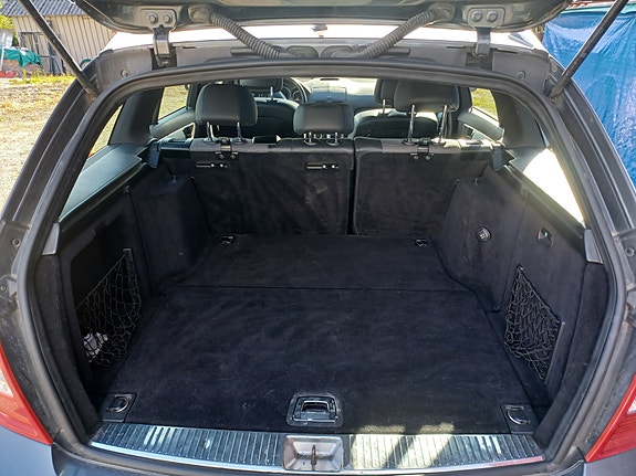 Mercedes-Benz 220 D 6 of 7