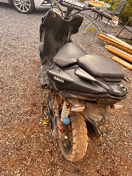 Yamaha Naked 4 of 9
