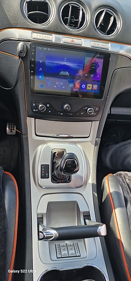 Ford S-MAX 21 of 24
