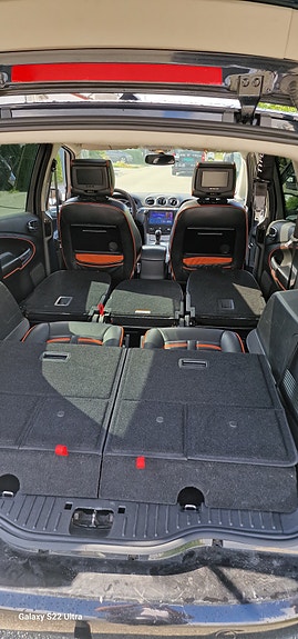 Ford S-MAX 14 of 24