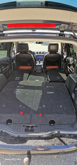Ford S-MAX 15 of 24