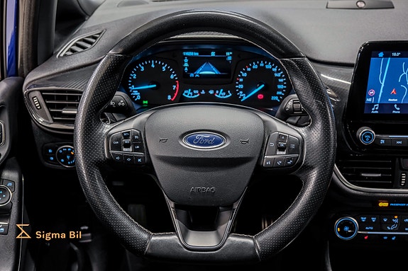 Ford Fiesta 22 of 30