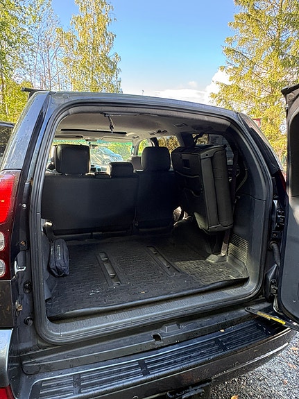 Toyota Land Cruiser 16 of 25