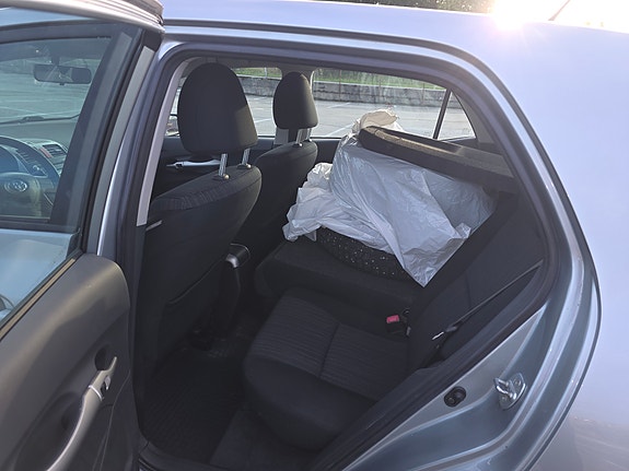 Toyota Auris 16 of 20