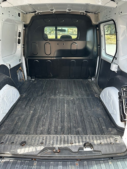 Renault Kangoo Express 17 of 22