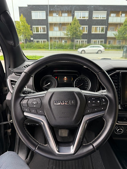 Isuzu D-max 26 of 30