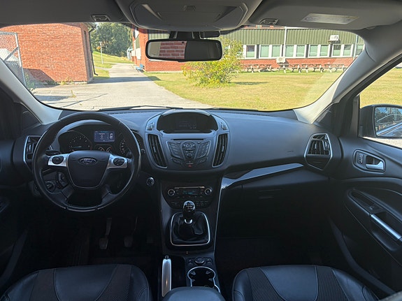 Ford Kuga 12 of 29