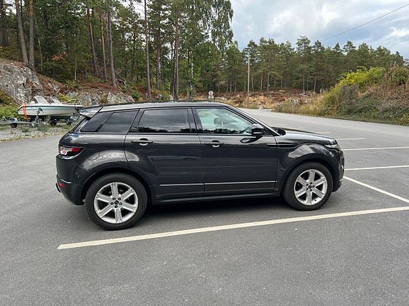 Land Rover Range Rover Evoque 8 of 13