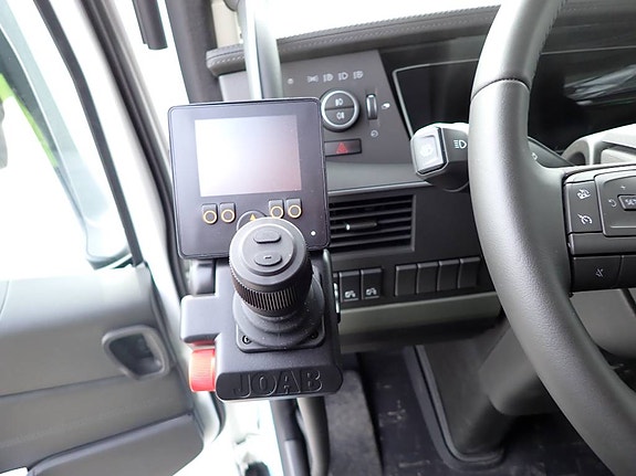 Volvo 8x4 Tridem 13 of 13