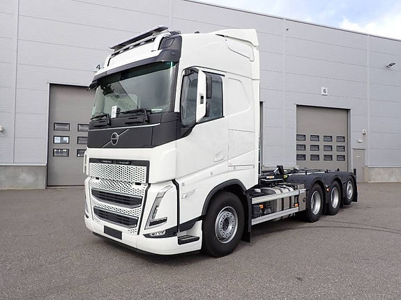 Volvo 8x4 Tridem 3 of 13