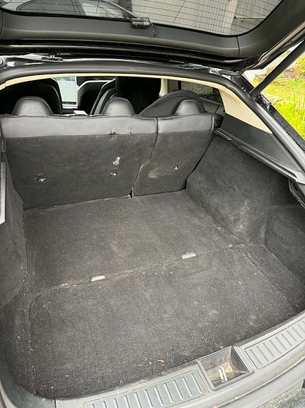Tesla Model S 9 of 15