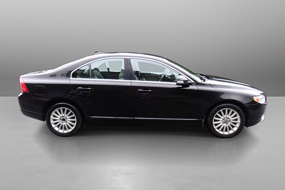 Volvo S80 8 of 30