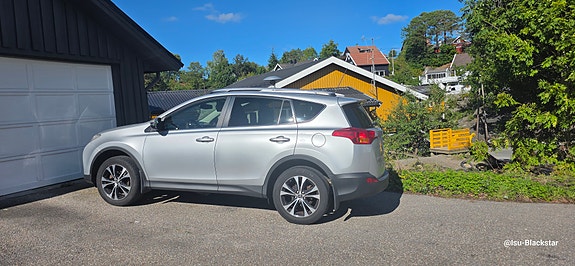 Toyota RAV4 9 of 10