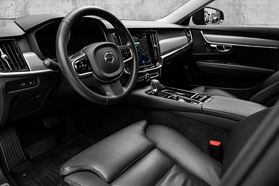 Volvo V90 14 of 29
