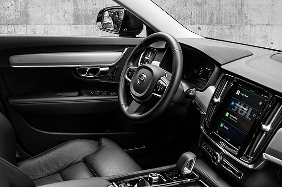 Volvo V90 13 of 29