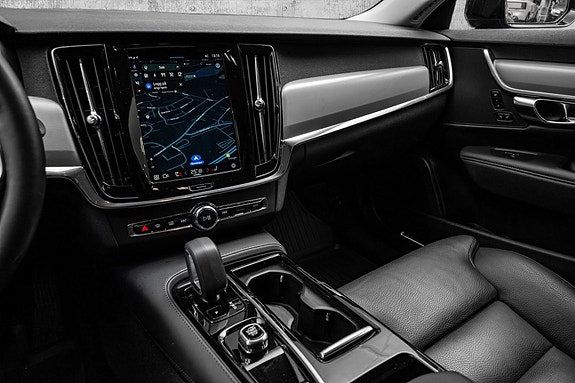 Volvo V90 18 of 29