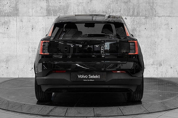 Volvo EX30 5 of 30