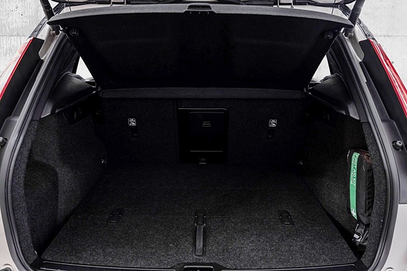 Volvo XC40 22 of 29