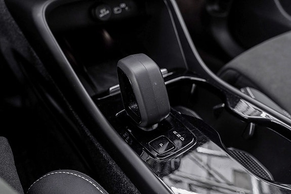 Volvo XC40 21 of 29