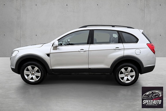 Chevrolet Captiva 4 of 30