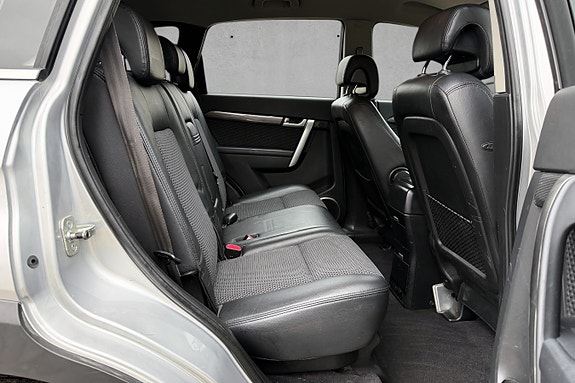 Chevrolet Captiva 15 of 30