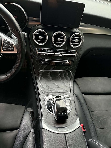 Mercedes-Benz GLC250 d 12 of 23