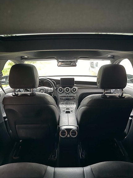 Mercedes-Benz GLC250 d 10 of 23